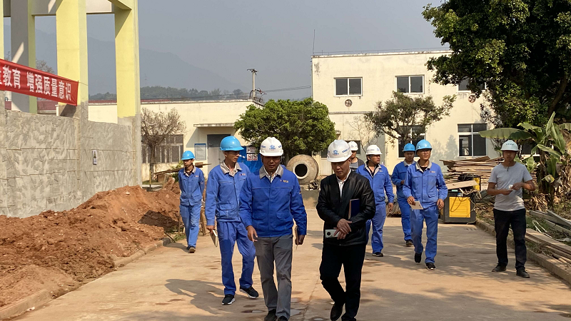 王顺斌带队到二直管景谷项目举行清静生产大检查.png